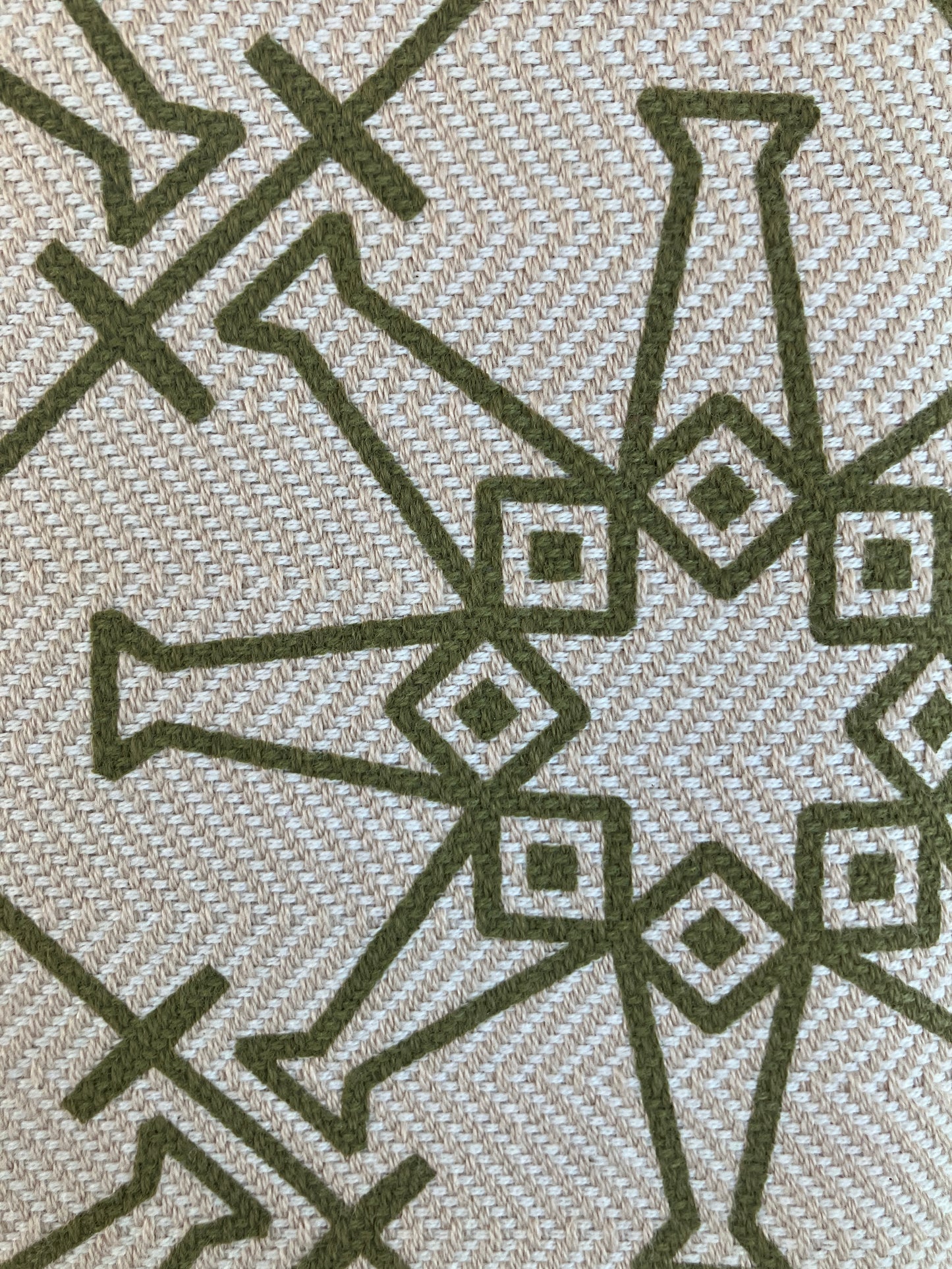 Strandteppich nach Original-Entwürfen der Vorpommerschen Fischerteppiche - Sternfisch Beige-Grün