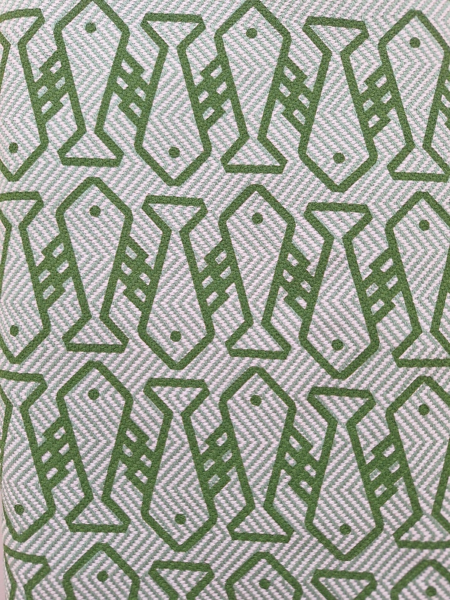 Strandteppich nach Original-Entwürfen der Vorpommerschen Fischerteppiche - Tanzende Fische Grün